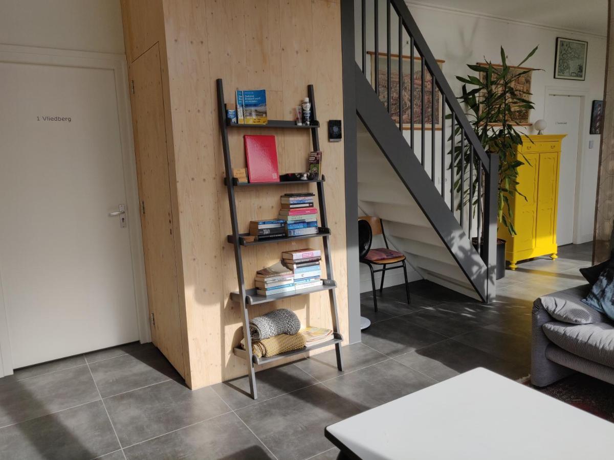 Logement De School Middelburg Kültér fotó