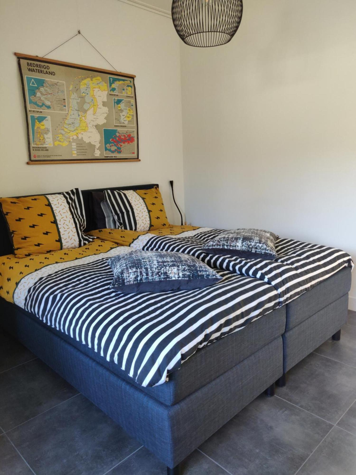 Logement De School Middelburg Szoba fotó
